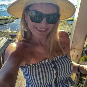 Meet your Posher, Beth